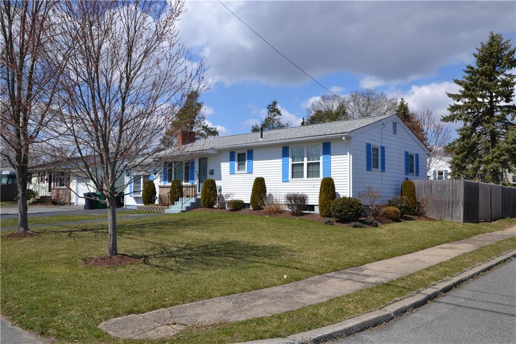 91 Carnation Drive, Warwick, RI 02886 MLS 1187342 Lila Delman
