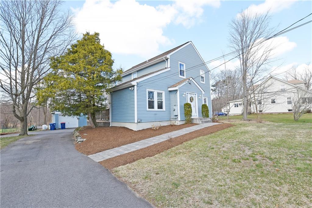 816 Newman Avenue, Seekonk