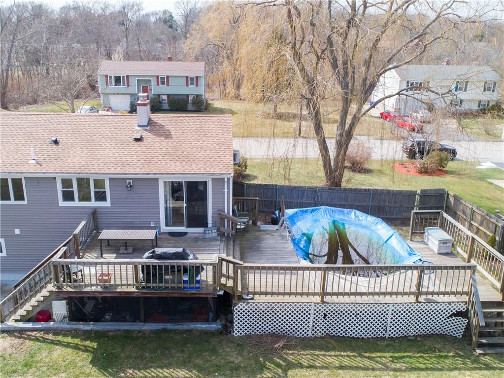 176 Mohawk Drive, Seekonk