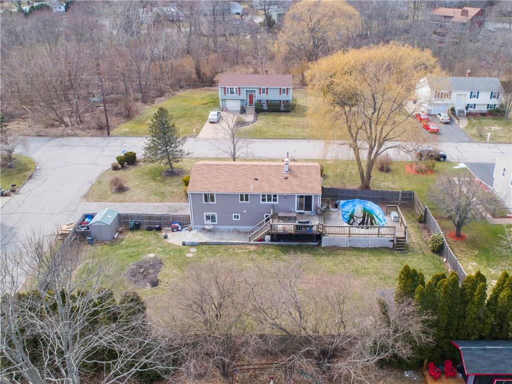 176 Mohawk Drive, Seekonk