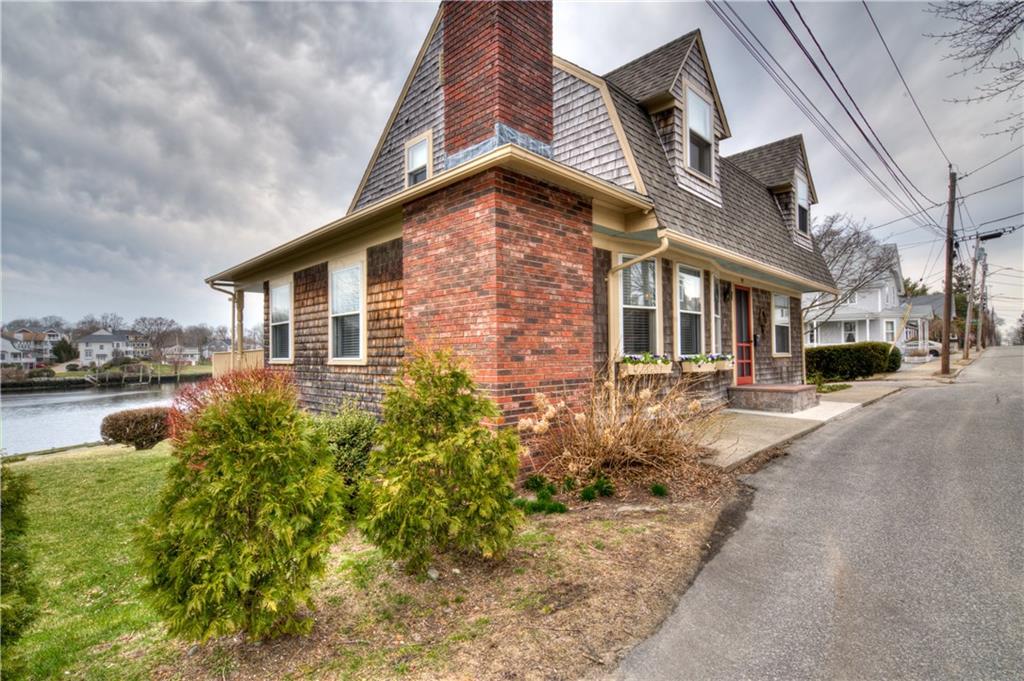 99 Fort Avenue, Cranston, RI 02905 MLS 1187777 Lila Delman