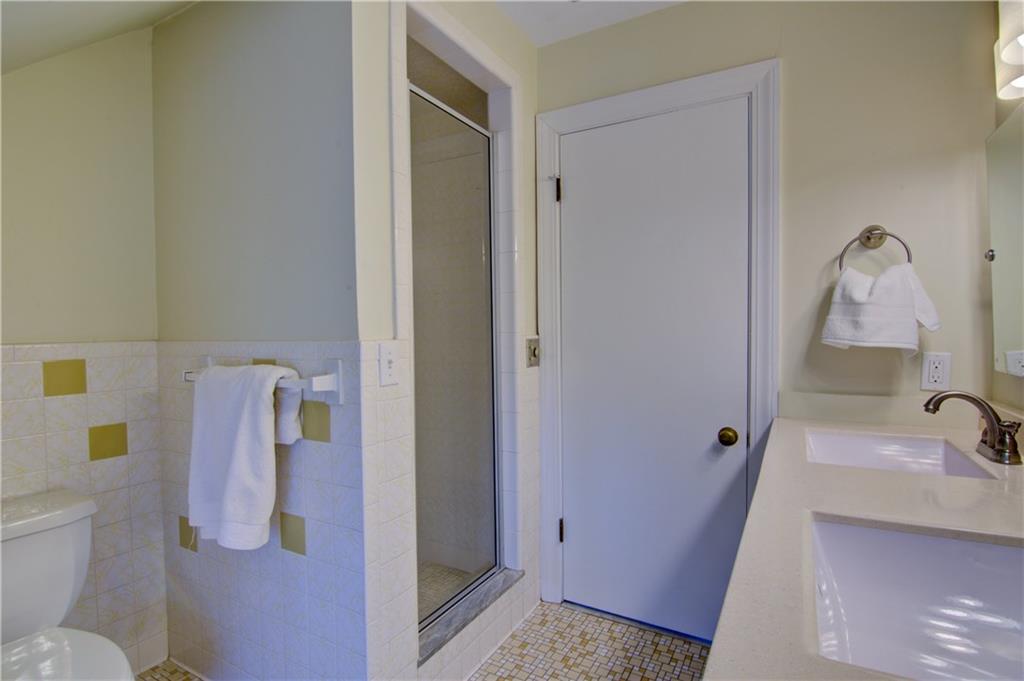 99 Fort Avenue, Cranston, RI 02905 MLS 1187777 Lila Delman