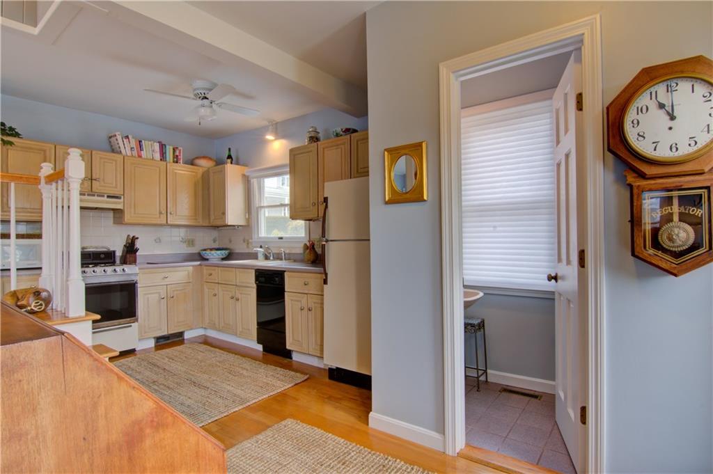 Fort Avenue Cranston Ri at Doris Leverett blog