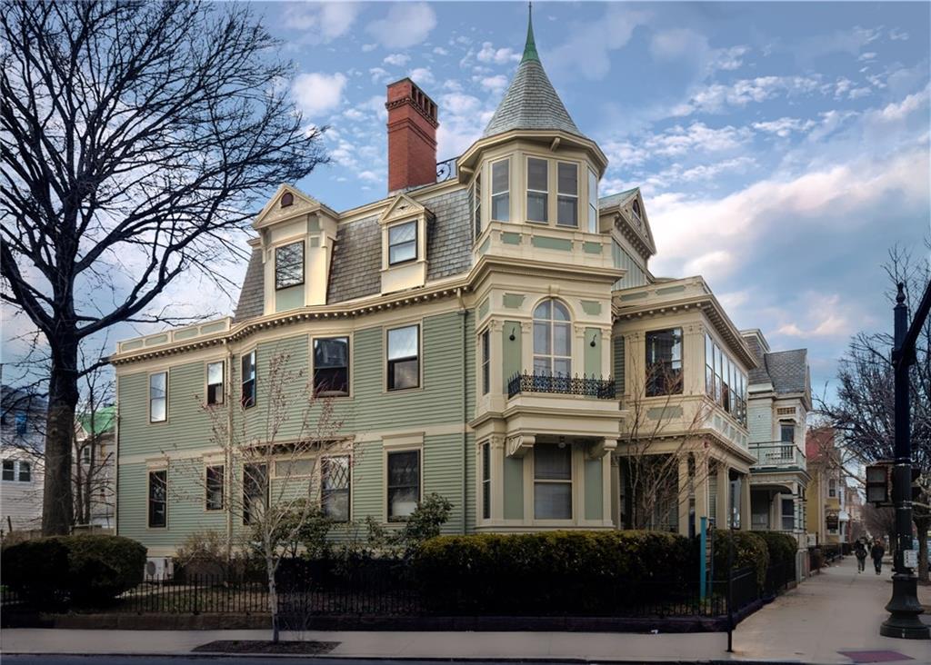 347 Broadway Street, Providence, RI 02909 MLS 1187796 Lila Delman