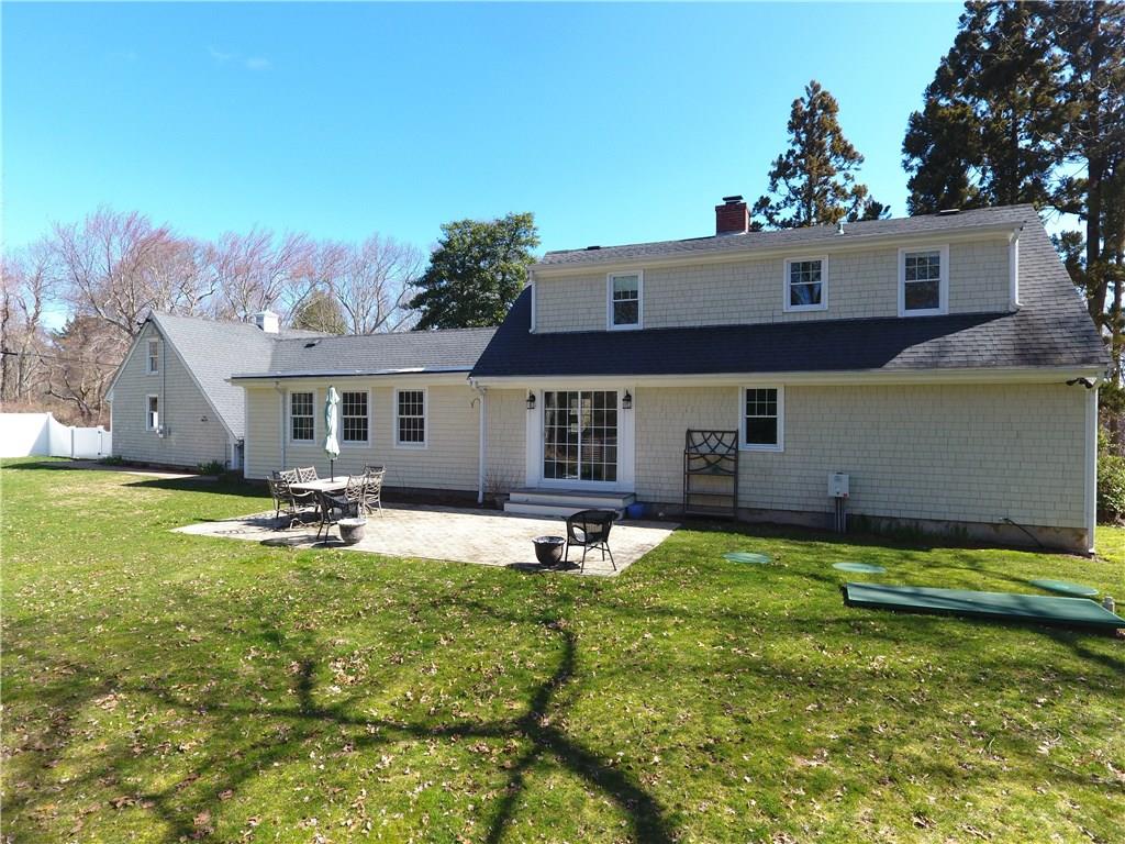 25 Cottrell Road, North Kingstown