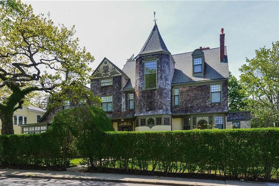 BOSTON MAGAZINE : On the Market: A Shingle-Style Newport Mansion
