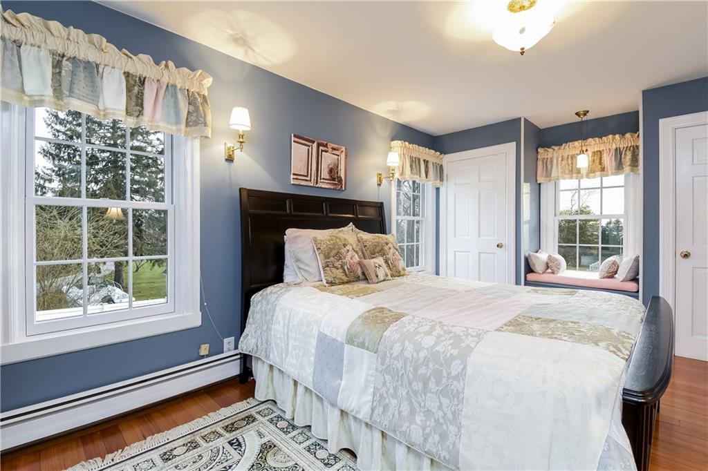 30 Randall Avenue, Warwick, RI 02889 MLS 1189299 Lila Delman