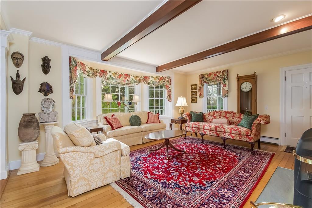 30 Randall Avenue, Warwick, RI 02889 MLS 1189299 Lila Delman