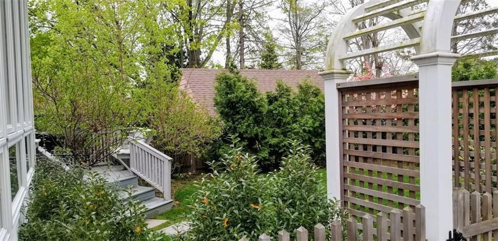 41 Laurel Avenue, Providence
