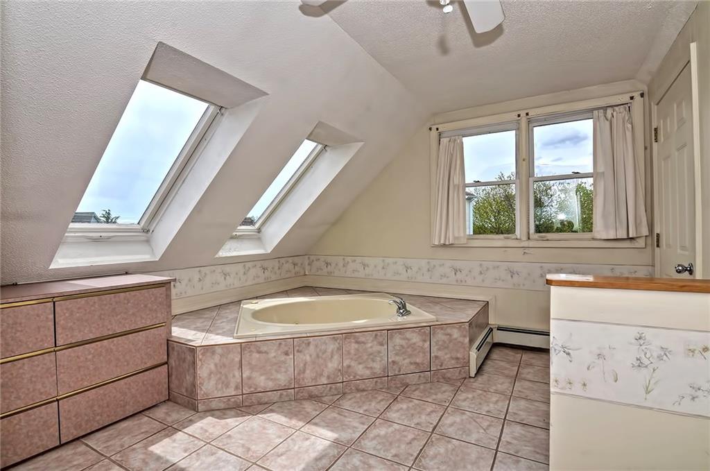 73 Dundas Avenue, Warwick, RI 02889 MLS 1191109 Lila Delman