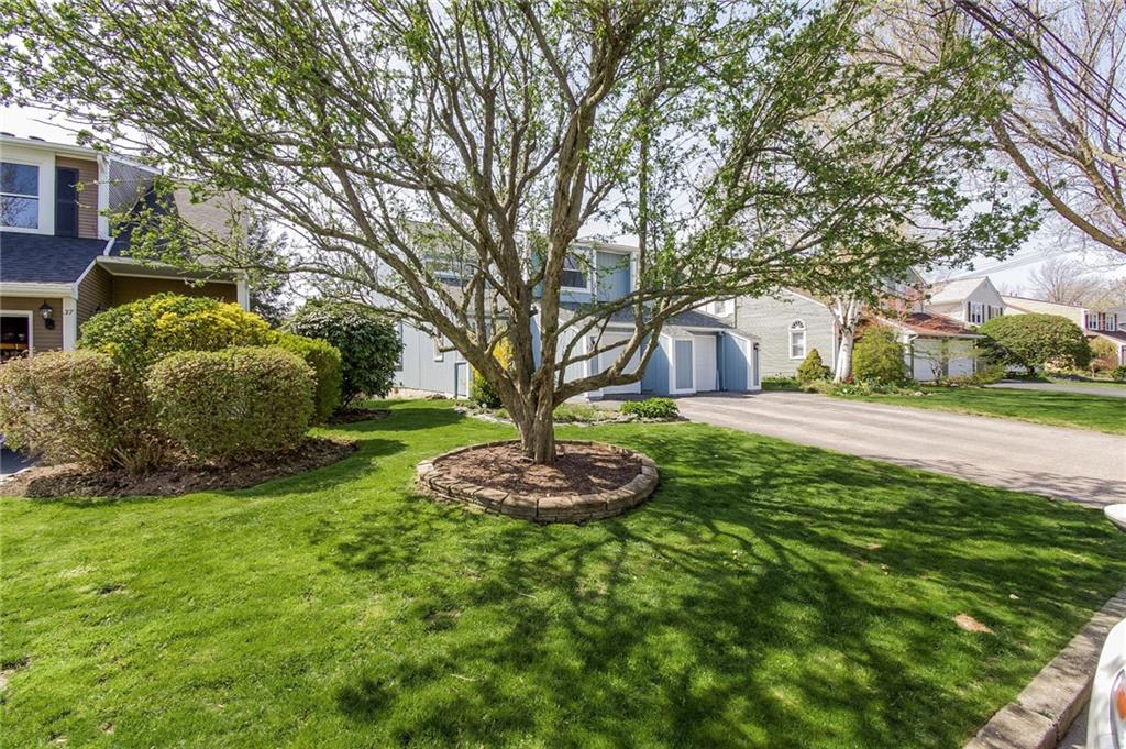 33 Arbor Drive, Unit27, Providence, RI 02908 MLS 1191615 Lila Delman