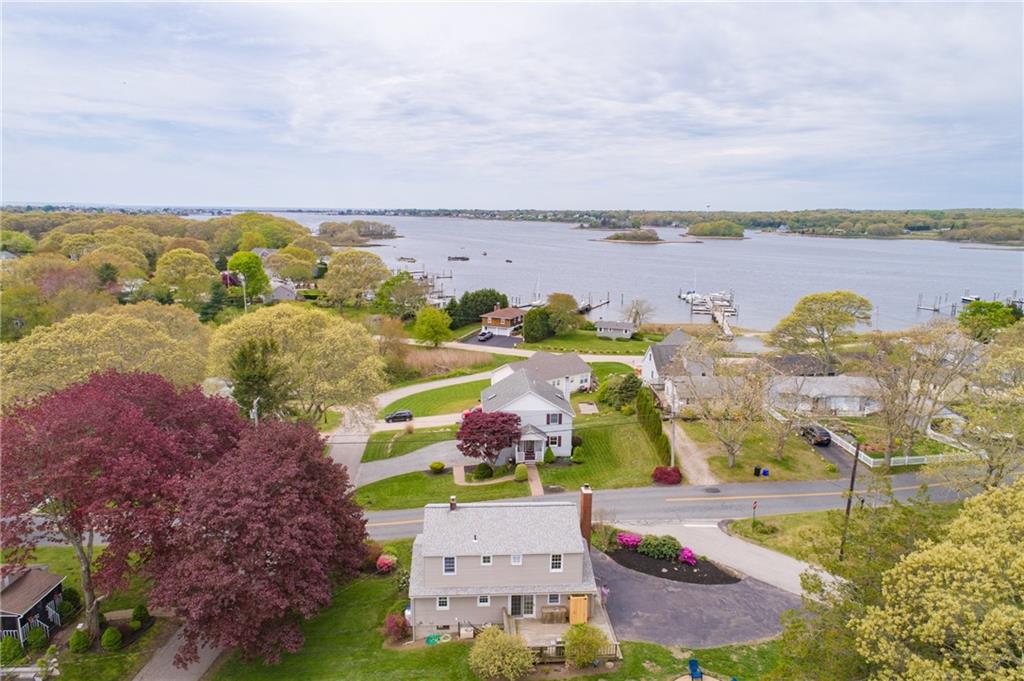 35 Harbour Island Road, Narragansett