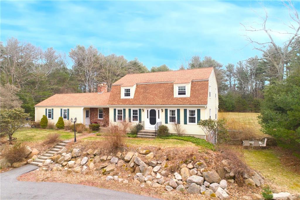 220 Weaver Hill Road, Coventry, RI 02816 MLS 1192426 Lila Delman