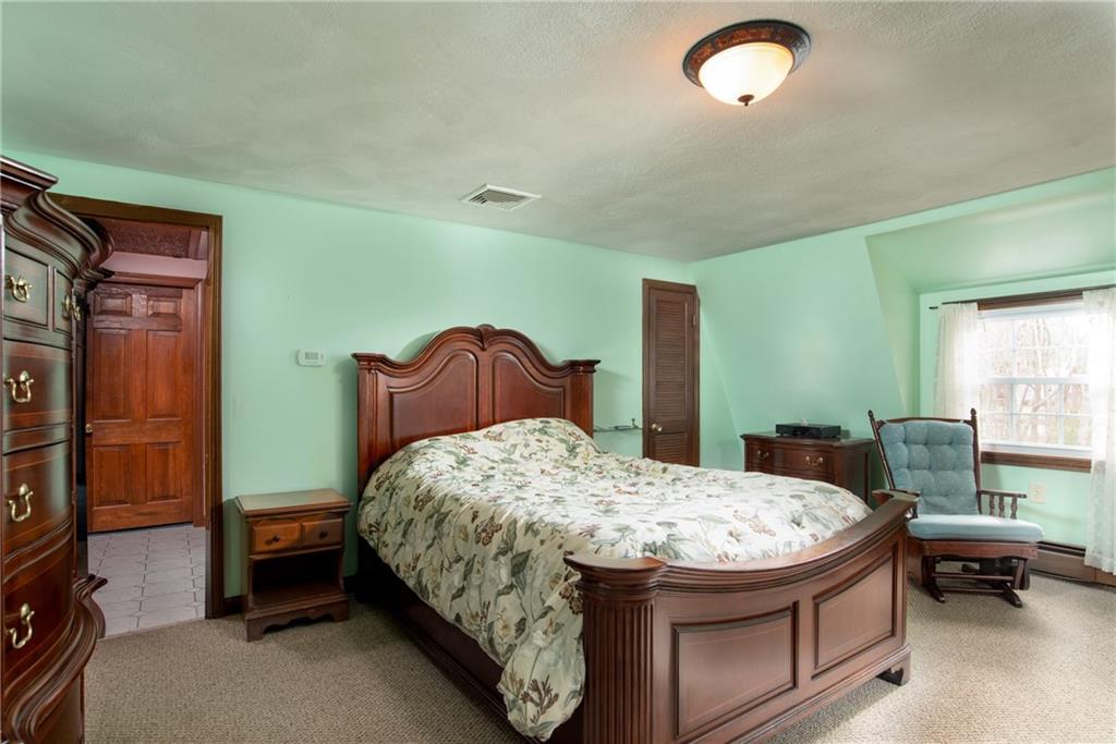 220 Weaver Hill Road, Coventry, RI 02816 MLS 1192426 Lila Delman