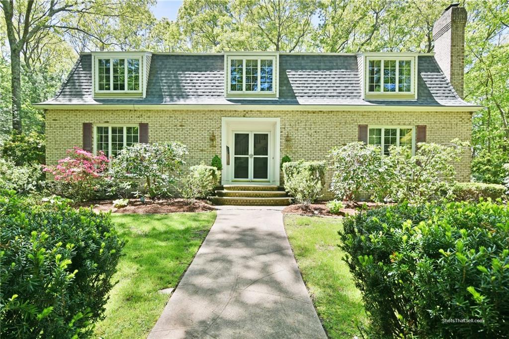 55 Deerfield Drive, East Greenwich, RI 02818 MLS 1192581 Lila Delman