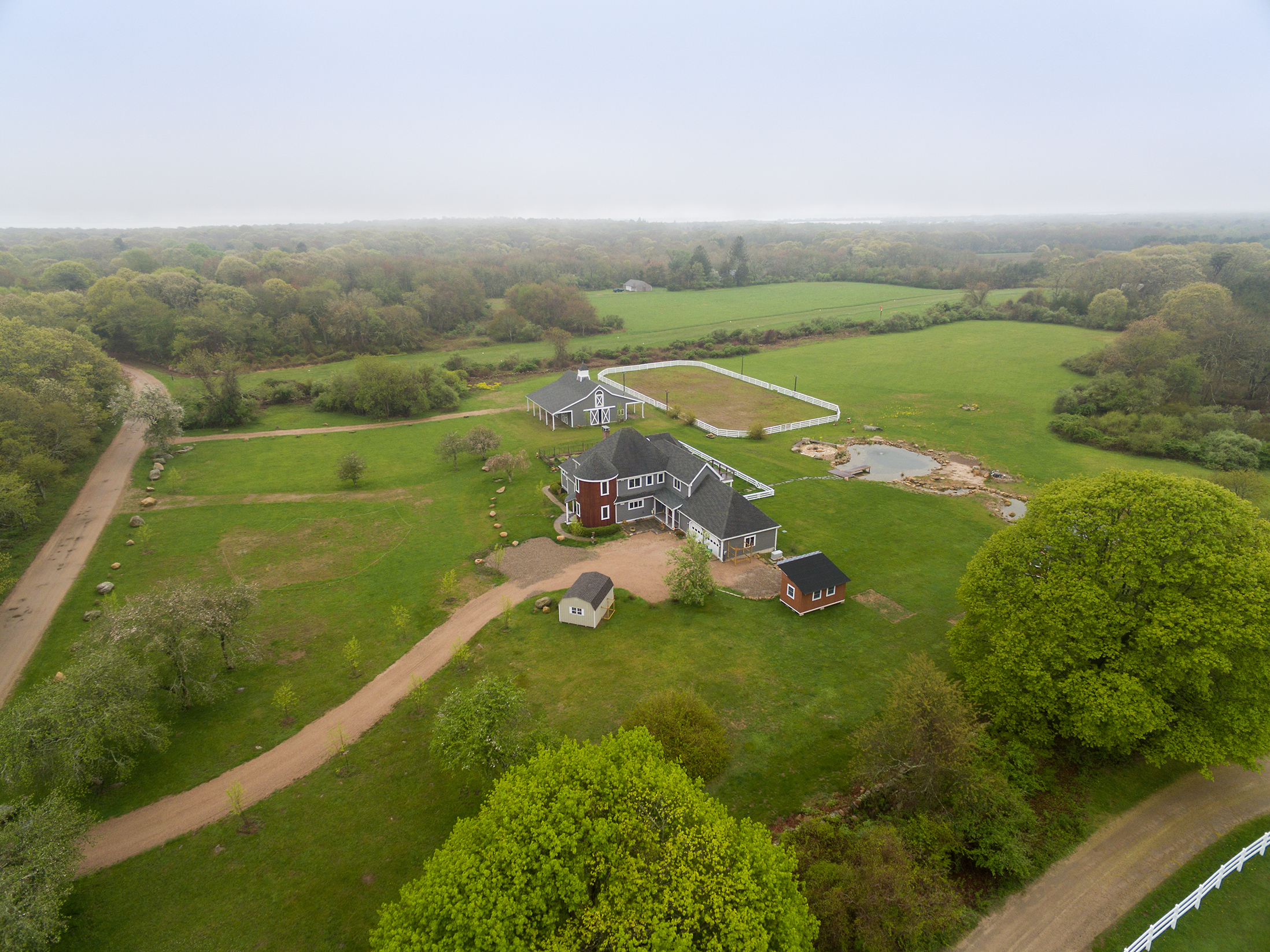 EQUESTRIAN ESTATE IN SOUTH KINGSTOWN  SELLS FOR RECORD PRICE