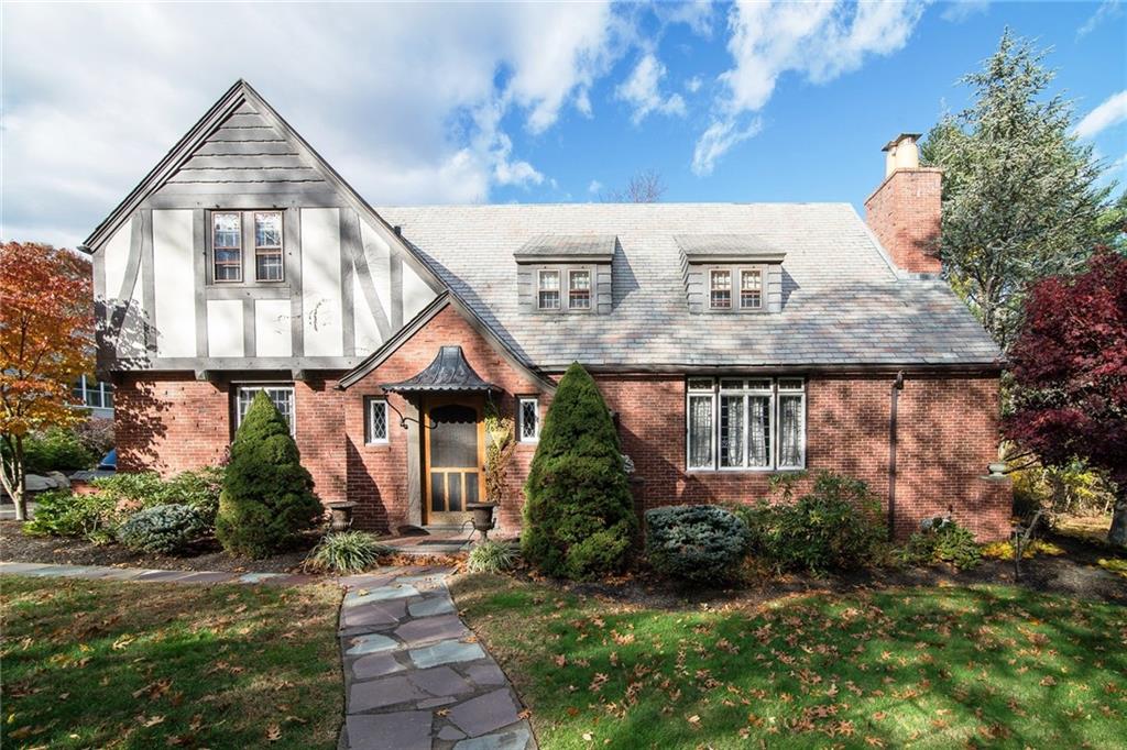 203 Highland Avenue, Warwick, RI 02886 MLS 1194007 Lila Delman