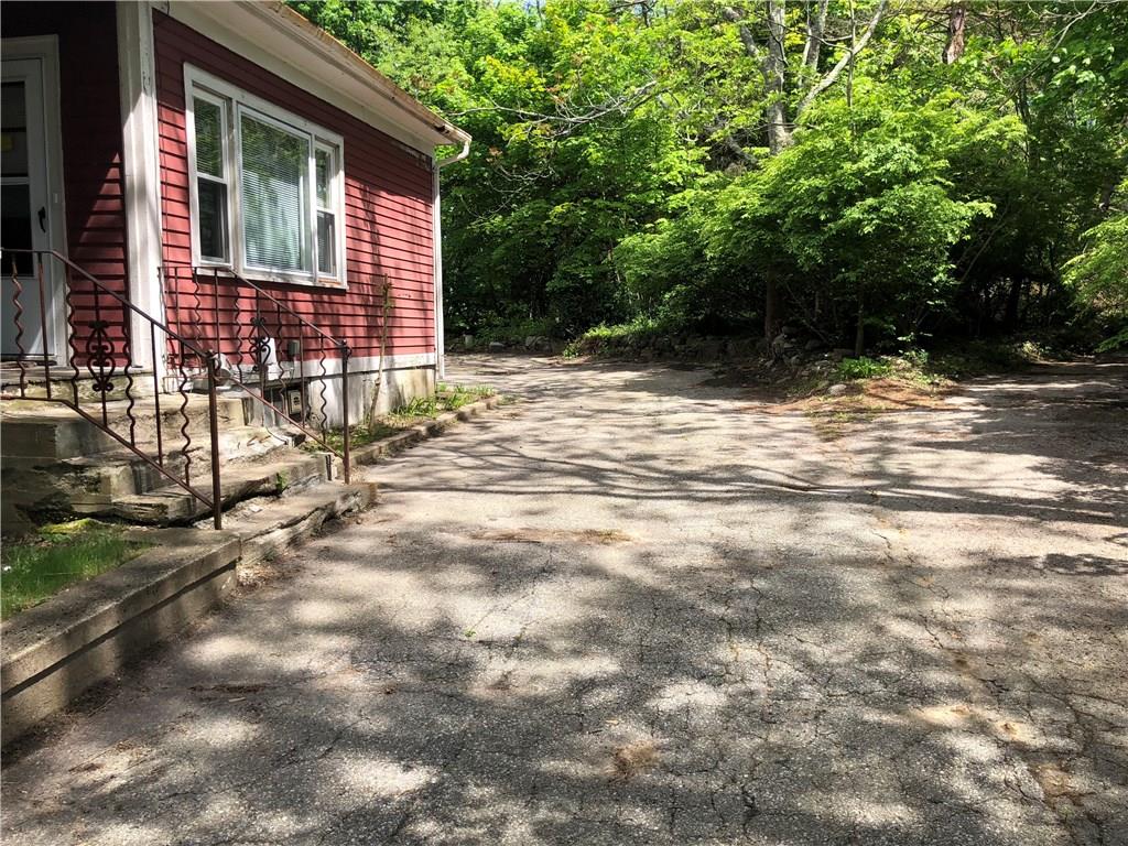 366 Washington Street, West Warwick, RI 02893 MLS 1194584 Lila Delman