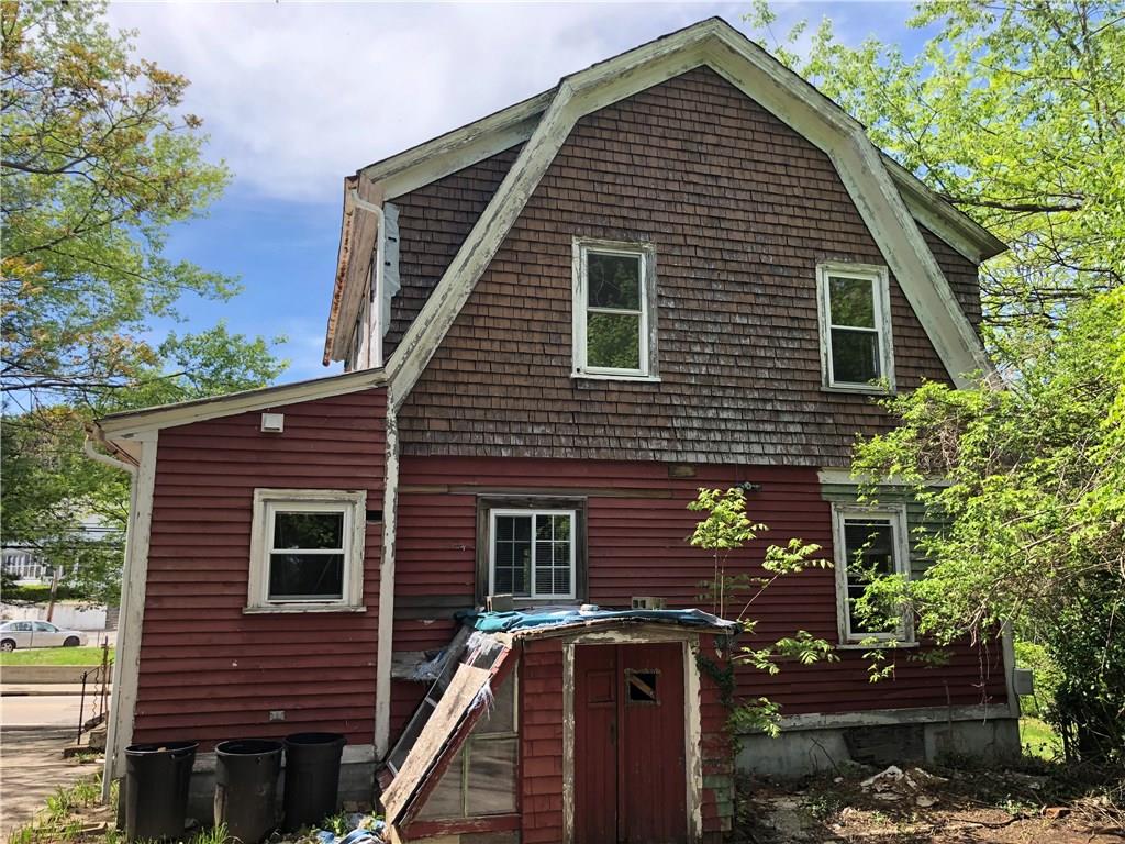 366 Washington Street, West Warwick, RI 02893 MLS 1194584 Lila Delman