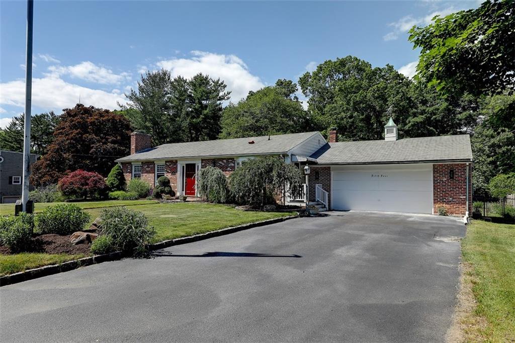 54 Oakdale Road, North Kingstown, RI 02852 MLS 1194802 Lila Delman