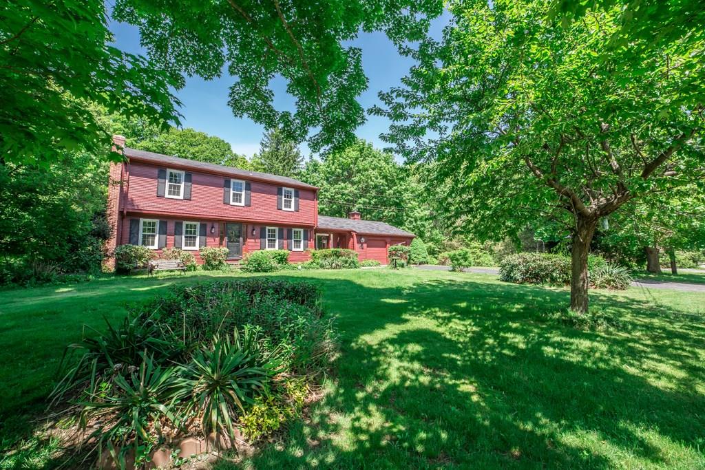 111 Juniper Drive, North Kingstown