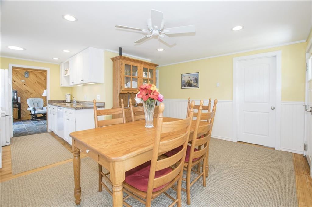 300 Holly Road, South Kingstown