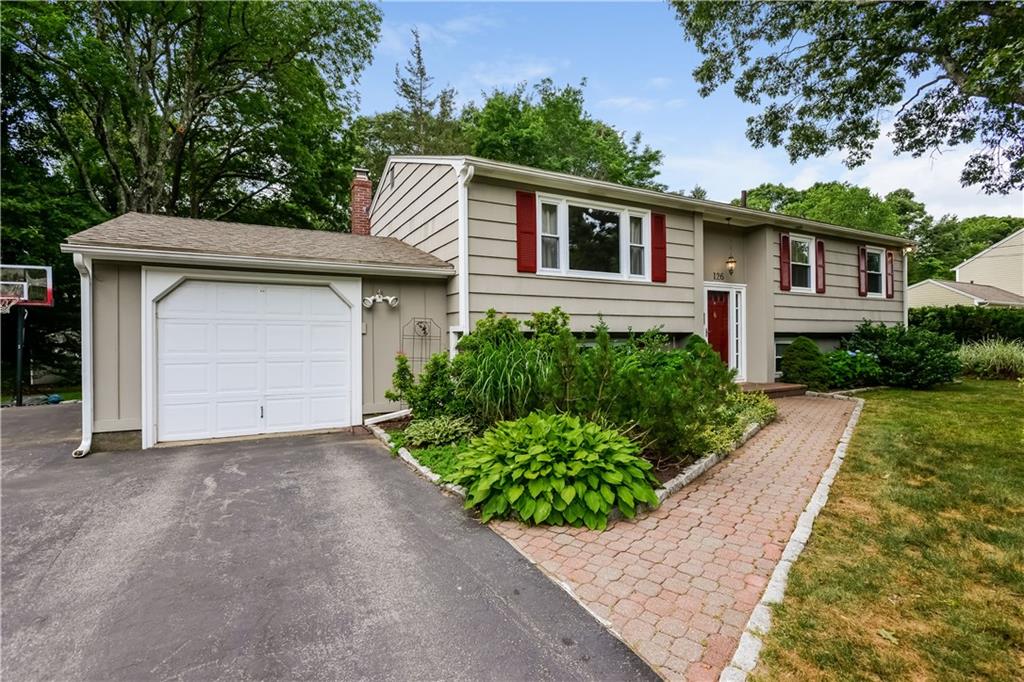 126 Kingswood Road, North Kingstown