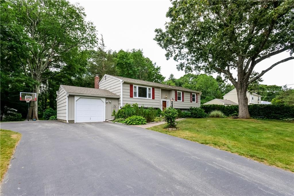 126 Kingswood Road, North Kingstown