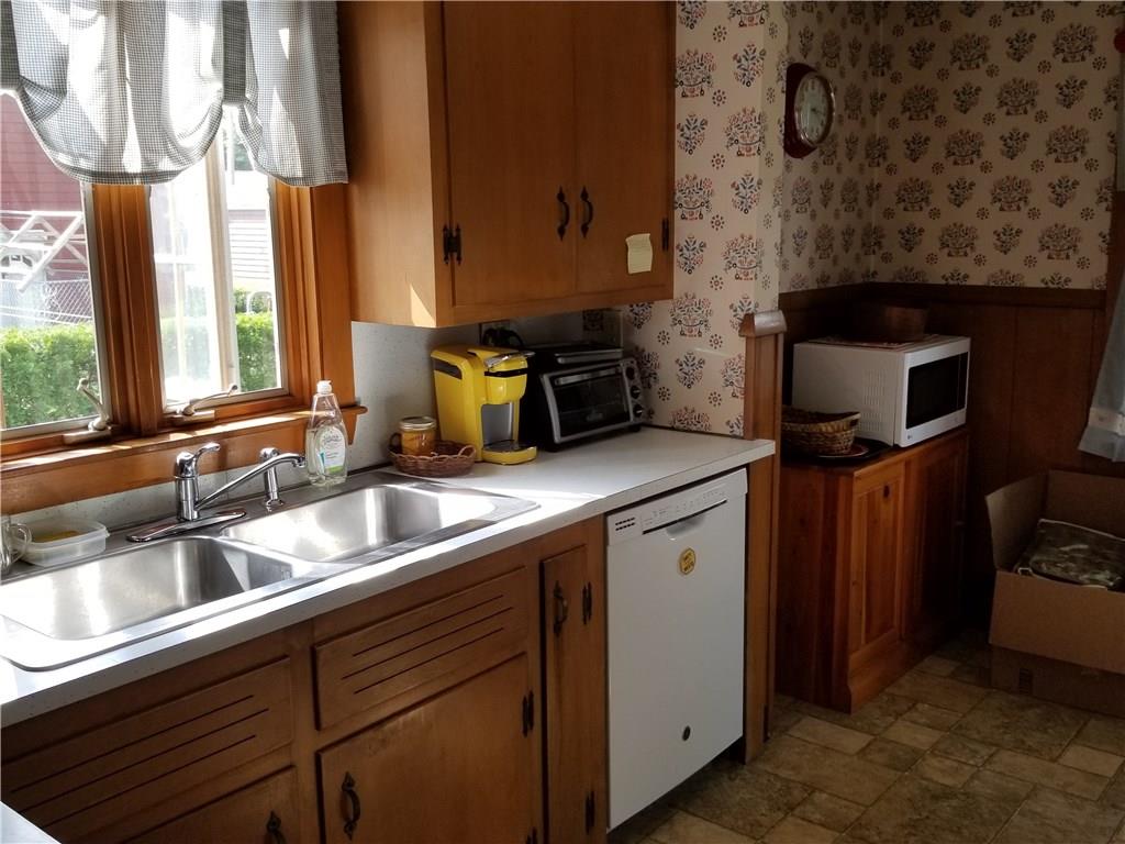 10 Kent Avenue, East Providence, RI 02914 MLS 1198912 Lila Delman