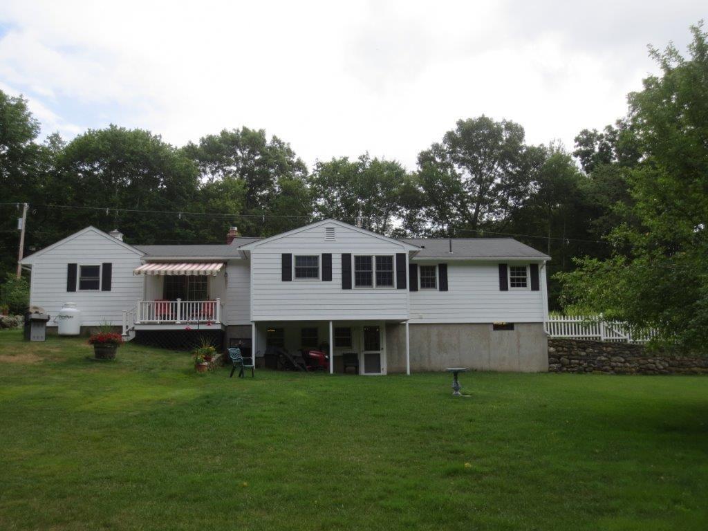 40 Absalona Hill Road, Glocester