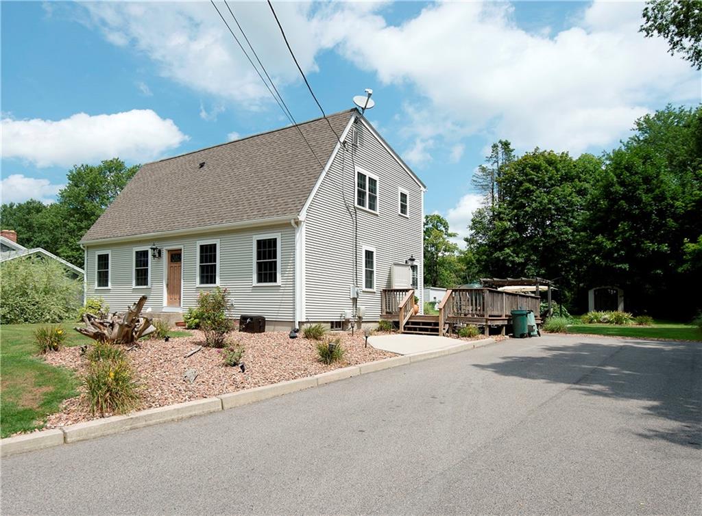 19 Lynn Lane, Hopkinton, RI 02804 MLS 1199589 Lila Delman