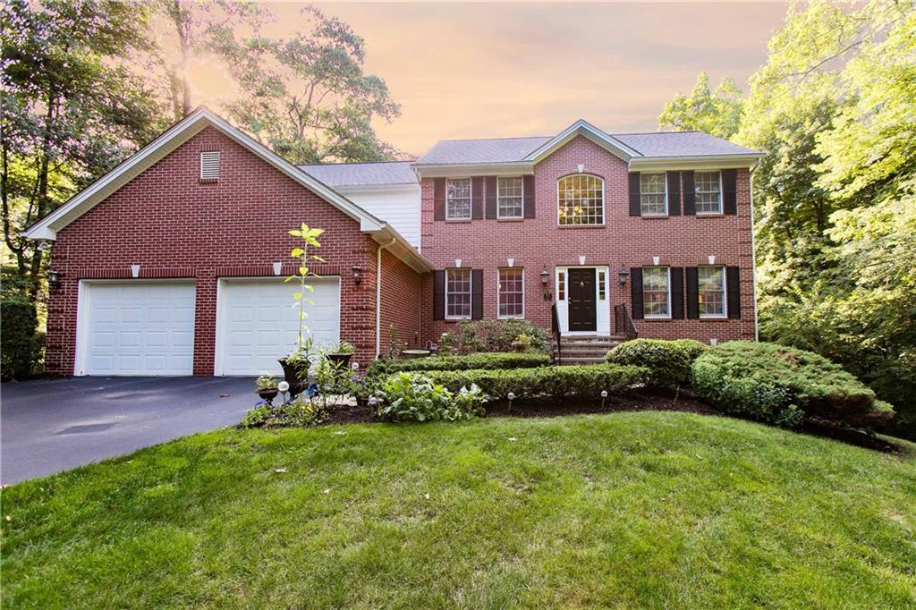 209 Beechwood Drive, Cranston, RI 02921 MLS 1199561 Lila Delman