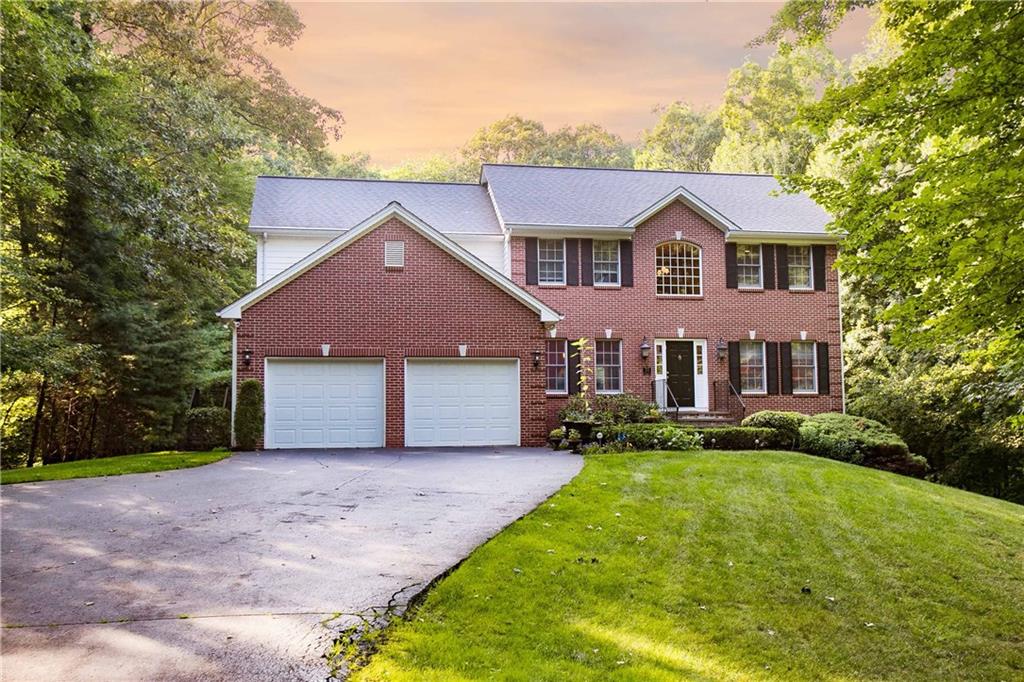 209 Beechwood Drive, Cranston, RI 02921 MLS 1199561 Lila Delman