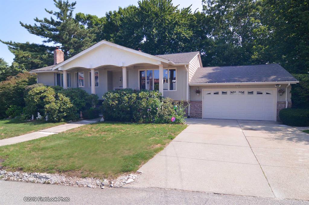 6 Tanglewood Lane, North Providence, RI 02904 MLS 1202085 Lila Delman