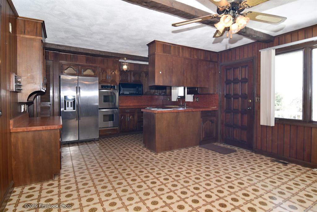 6 Tanglewood Lane, North Providence, RI 02904 MLS 1202085 Lila Delman