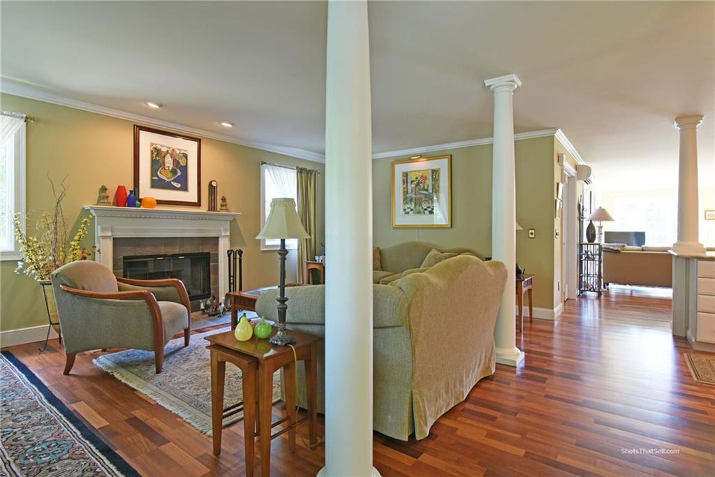 189 Earle Drive, North Kingstown, RI 02852 MLS 1202327 Lila Delman