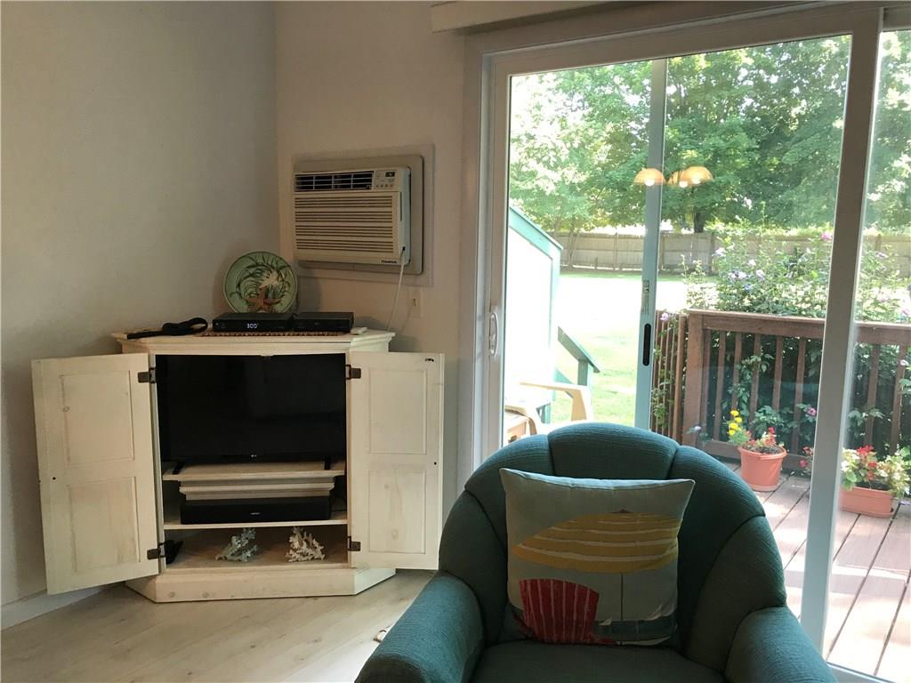 10 East Beach Road, Unit#12, Charlestown
