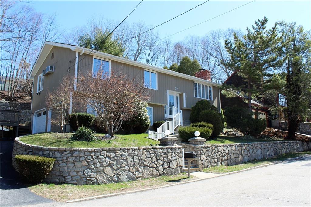 35 Esther Drive, North Providence, RI 02911 MLS 1202723 Lila Delman