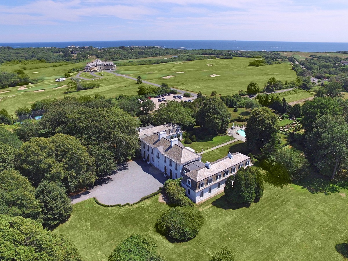 Luxury Living: Homes for golfers