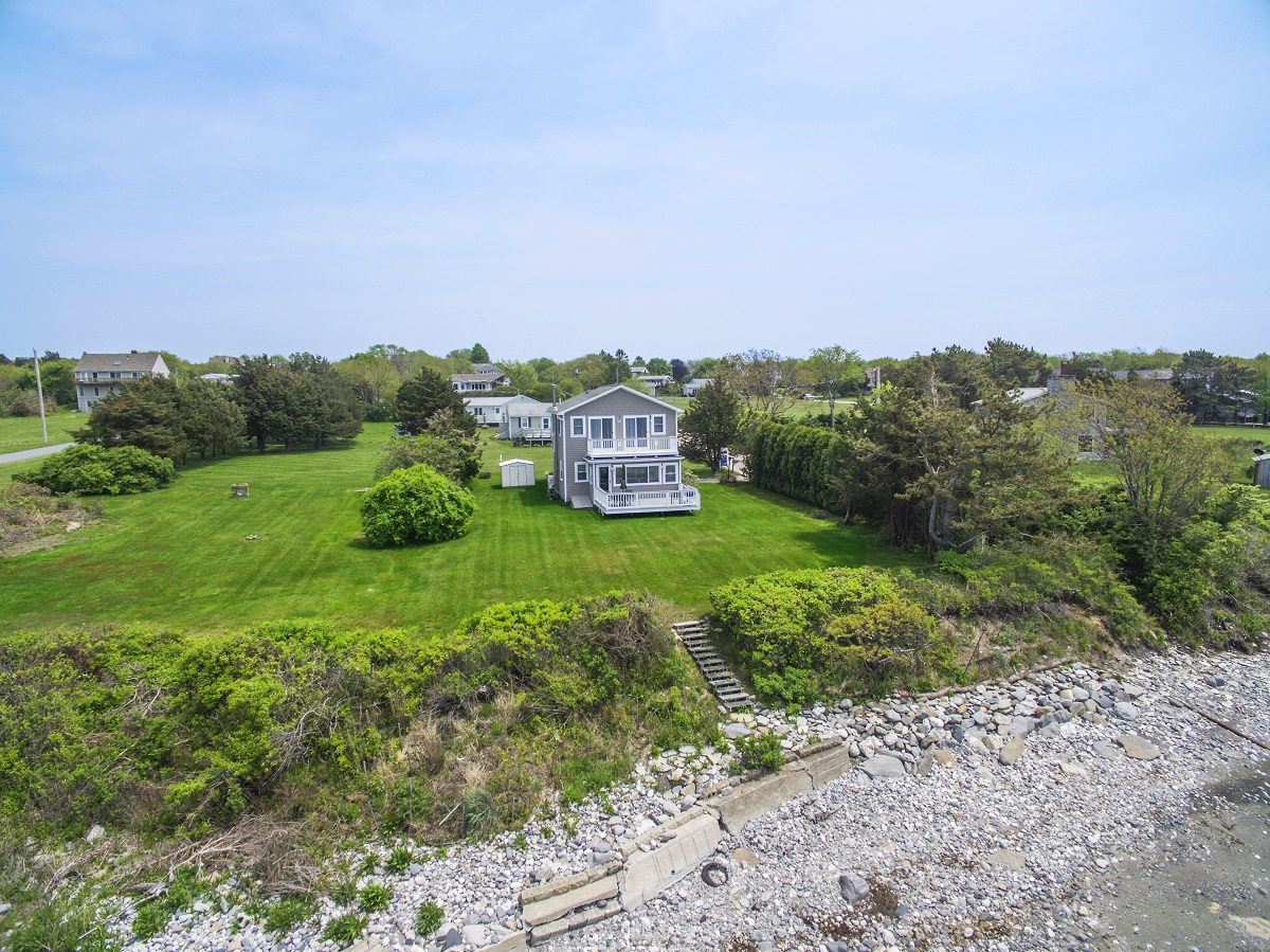 BEAVERTAIL WATERFRONT COTTAGE SELLS FOR OVER A MILLION