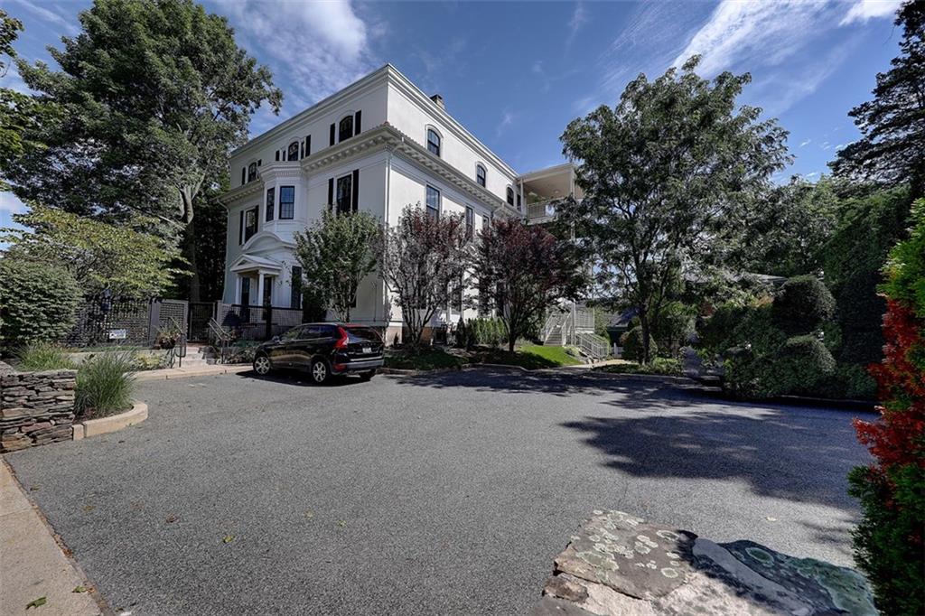 157 Waterman Street, Unit#2-5, Providence