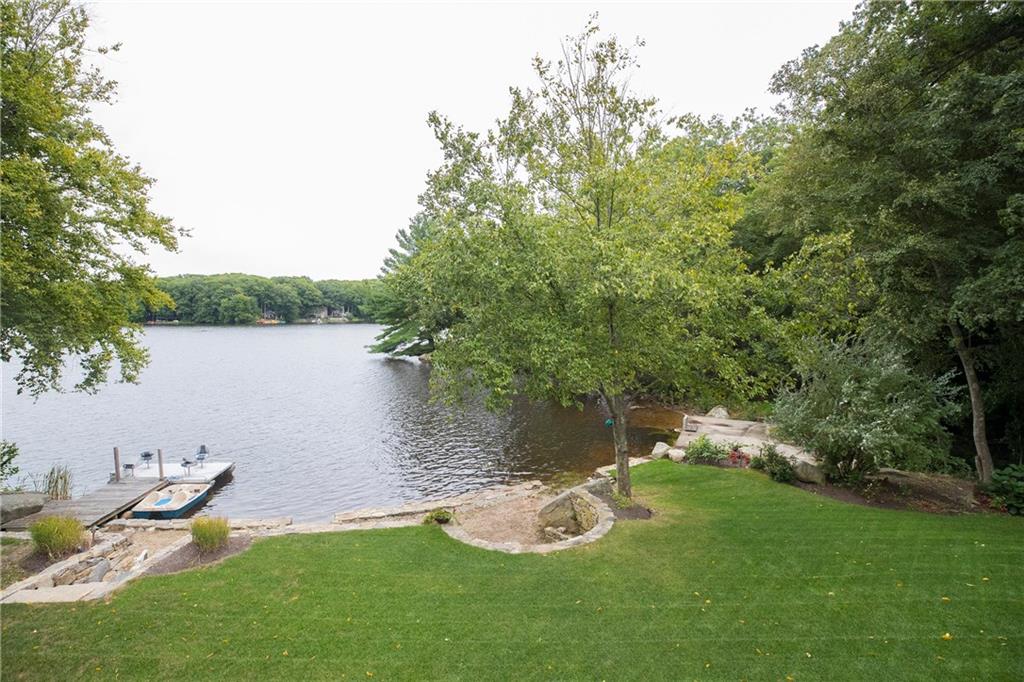 176 Lake Washington Drive, Glocester