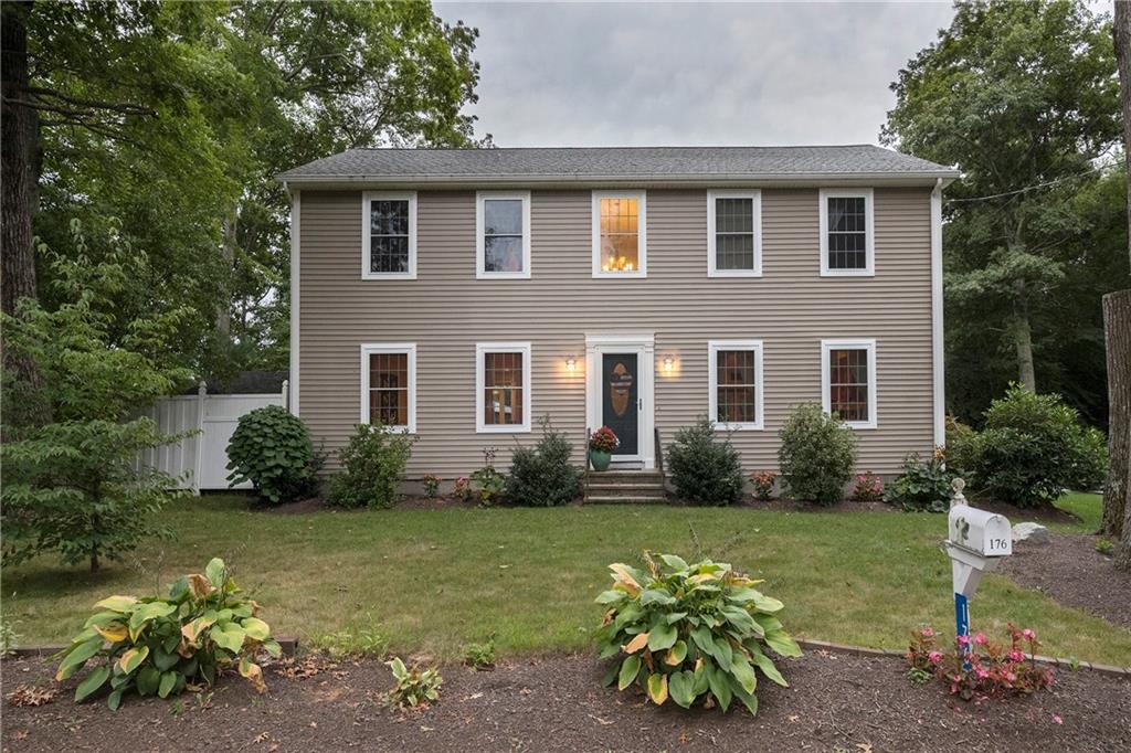 176 Lake Washington Drive, Glocester