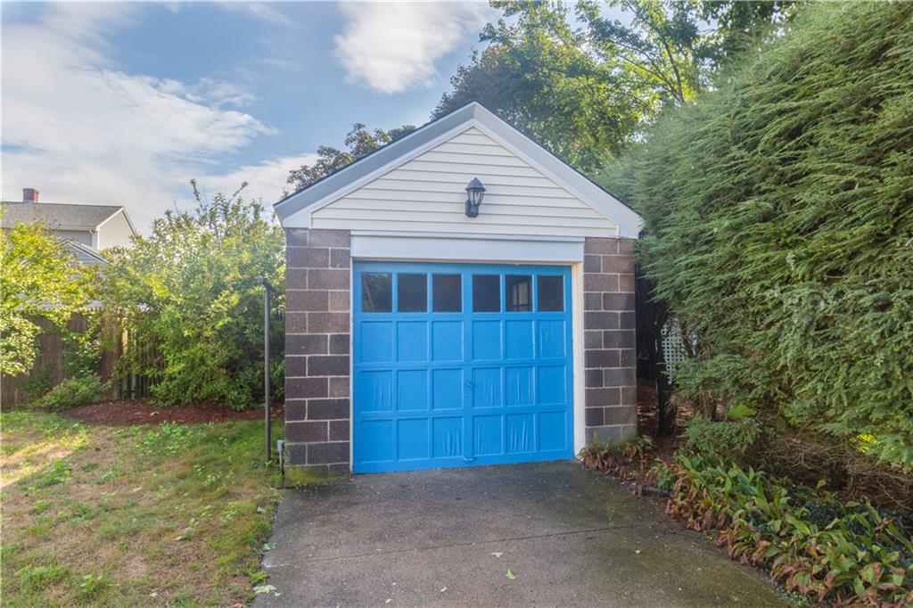 236 Bloomfield Street, Pawtucket, RI 02861 MLS 1205535 Lila Delman