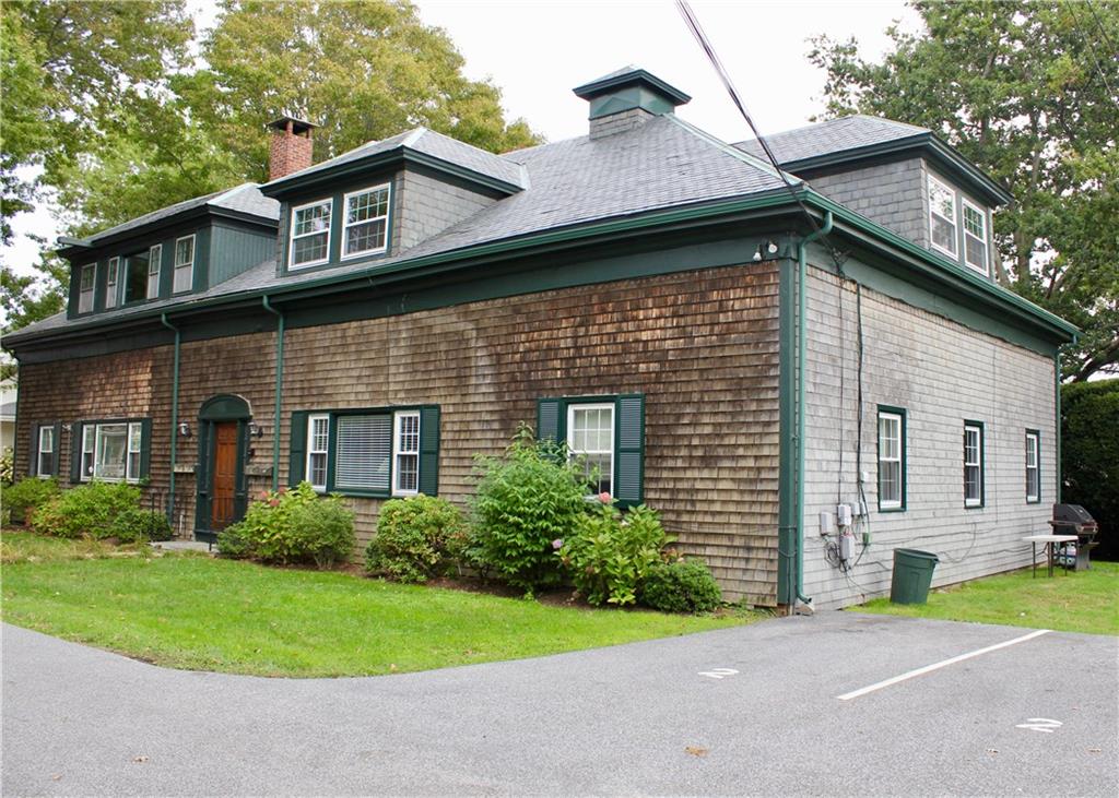 39 Berkeley Avenue, Unit2, Newport, RI 02840 MLS 1205752 Lila Delman