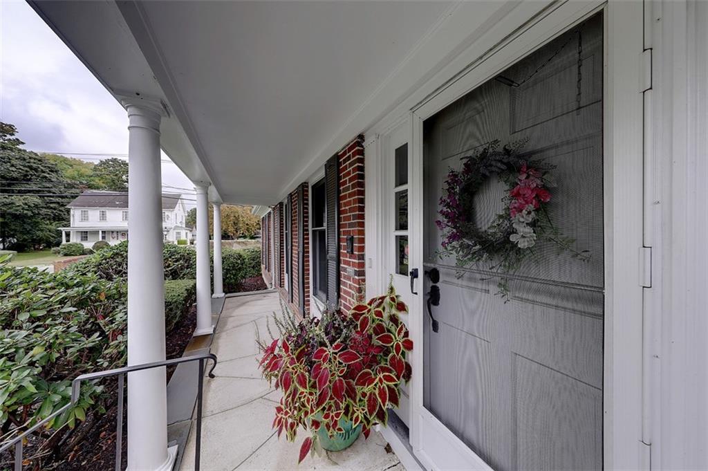 24 Hanley Farm Road, Warren, RI 02885 MLS 1206024 Lila Delman