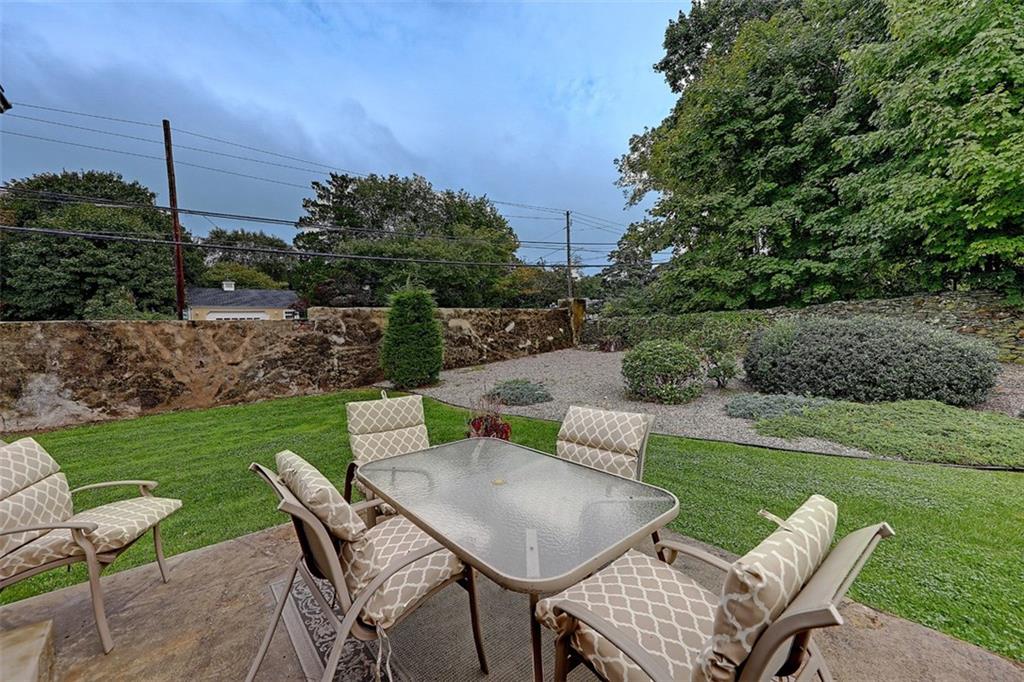 24 Hanley Farm Road, Warren, RI 02885 MLS 1206024 Lila Delman