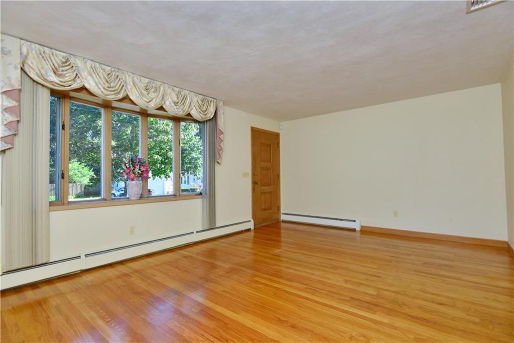 18 Birchwood Drive, North Providence, RI 02904 MLS 1206614 Lila Delman