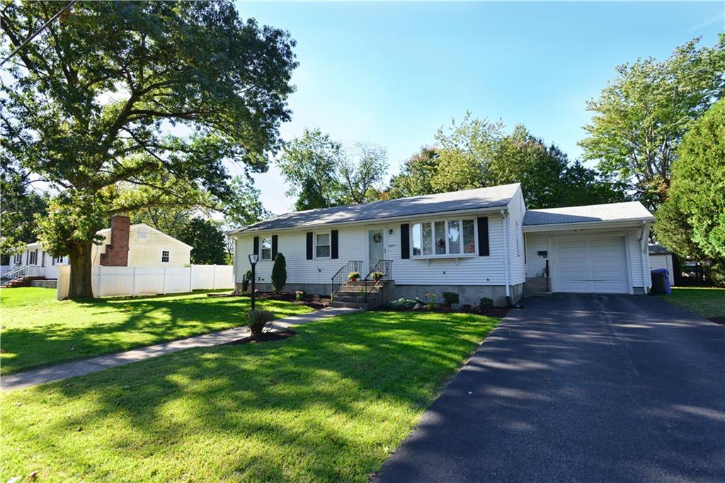 18 Birchwood Drive, North Providence, RI 02904 MLS 1206614 Lila Delman