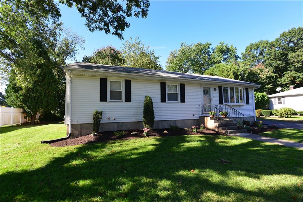 18 Birchwood Drive, North Providence, RI 02904 MLS 1206614 Lila Delman